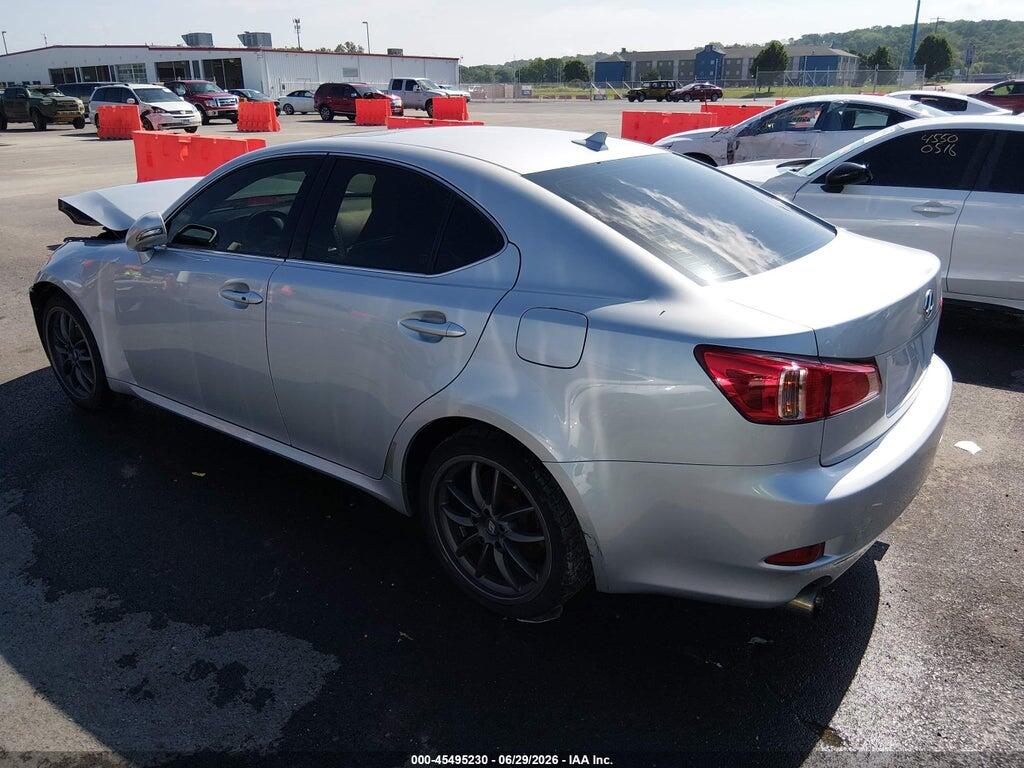 JTHCF5C22C5054881 2012 LEXUS IS 250 photo no. 3
