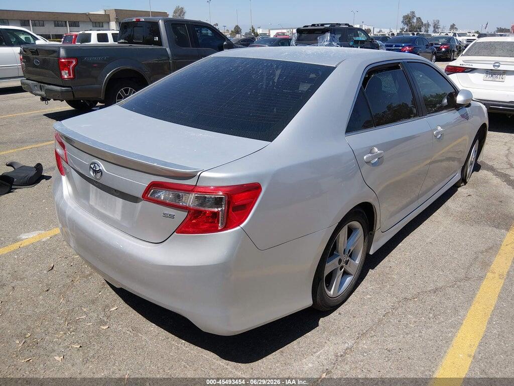 4T1BF1FK8EU440498 2014 TOYOTA CAMRY photo no. 4