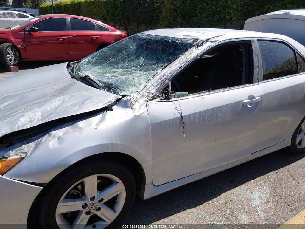 4T1BF1FK8EU440498 2014 TOYOTA CAMRY photo no. 6