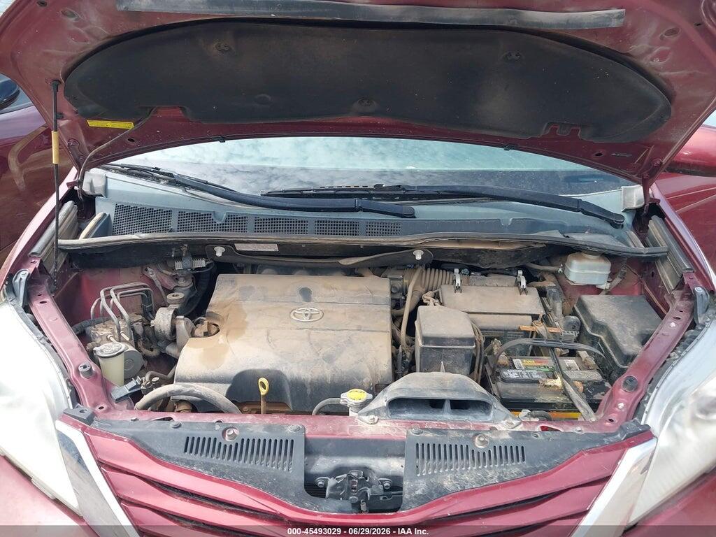 5TDKK3DC8FS592777 2015 TOYOTA SIENNA photo no. 10