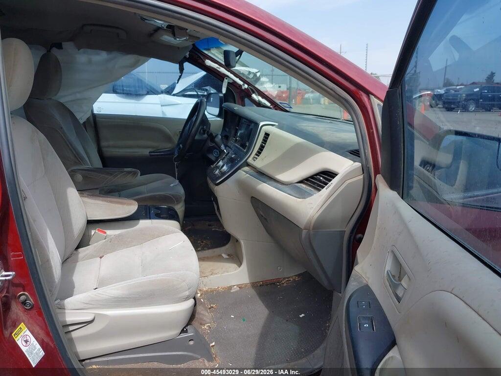 5TDKK3DC8FS592777 2015 TOYOTA SIENNA photo no. 5