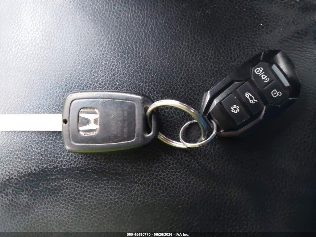 1HGCR2F55DA168378 2013 HONDA ACCORD photo no. 11