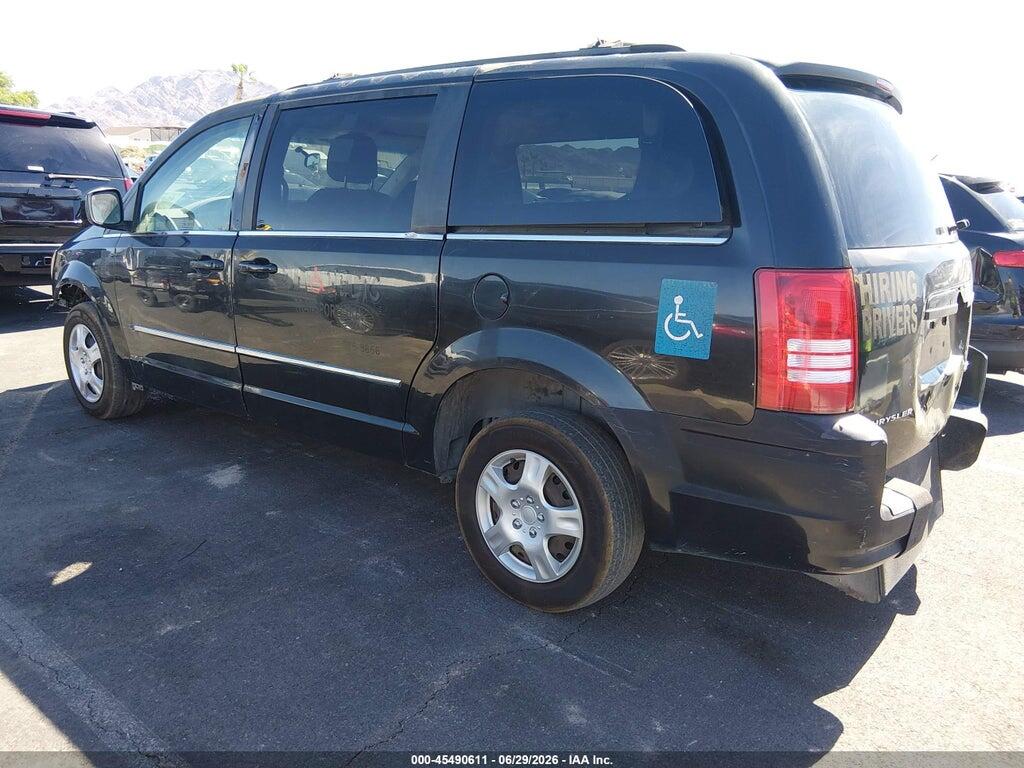 2A4RR5D19AR266986 2010 CHRYSLER TOWN & COUNTRY photo no. 3