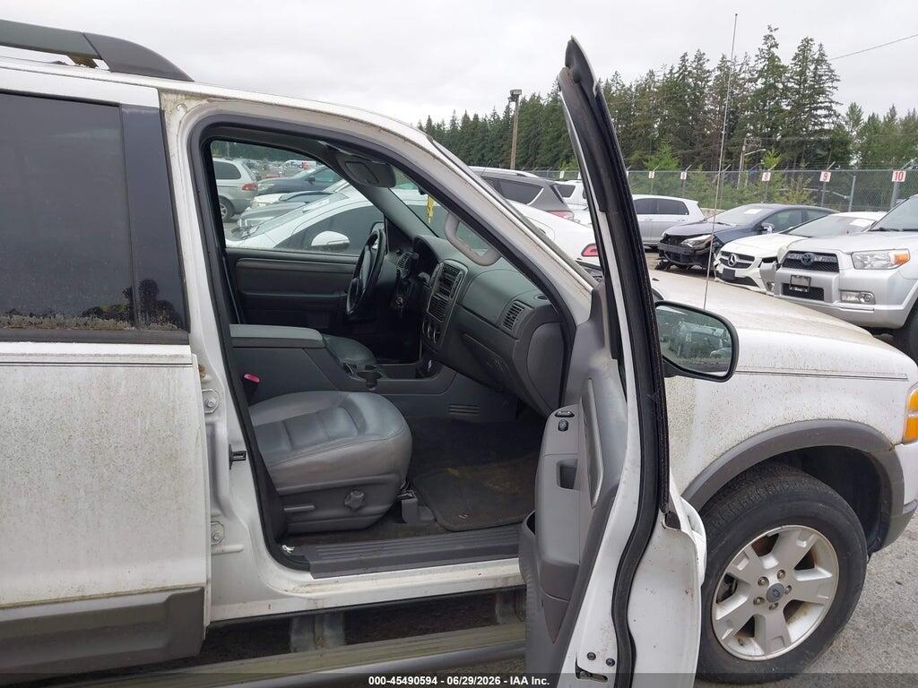 1FMZU73K05UB20989 2005 FORD EXPLORER photo no. 5