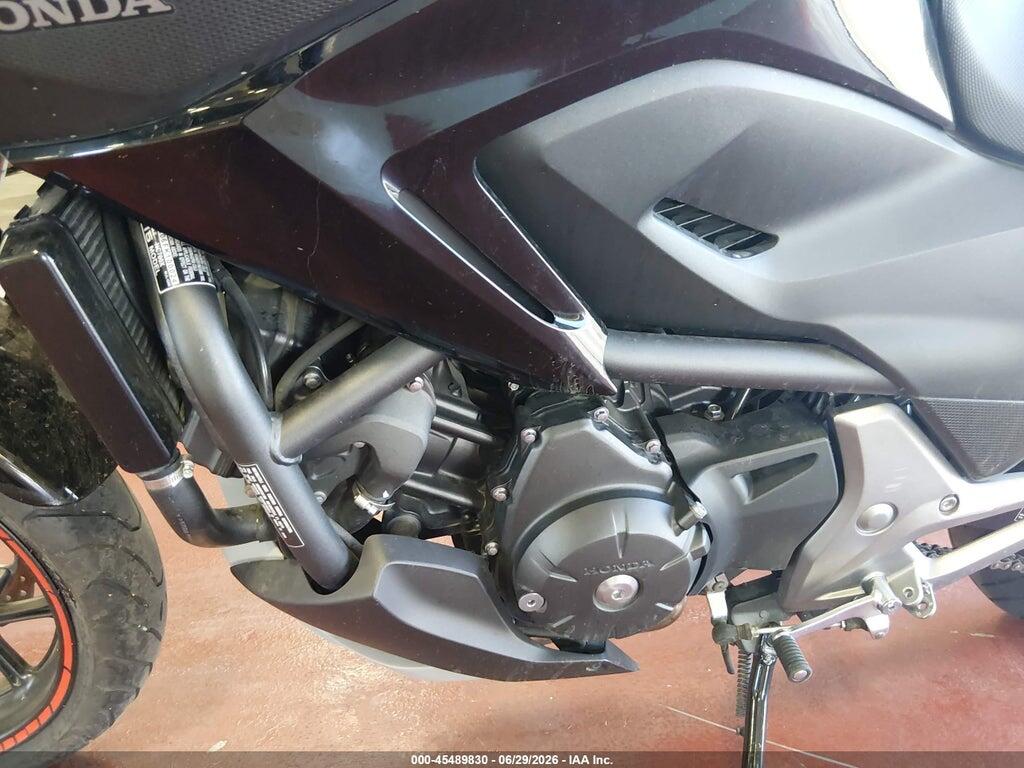 JH2RC6306FK100024 2015 HONDA NC700X photo no. 9