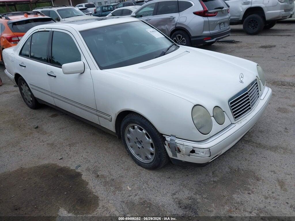 WDBJF55F0VJ032220 1997 MERCEDES-BENZ E 320 photo no. 1