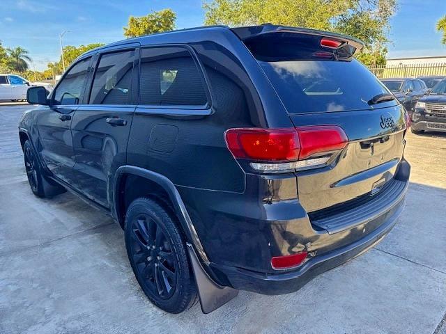 2021 JEEP GRAND CHEROKEE LAREDO — Фото 2 из 14