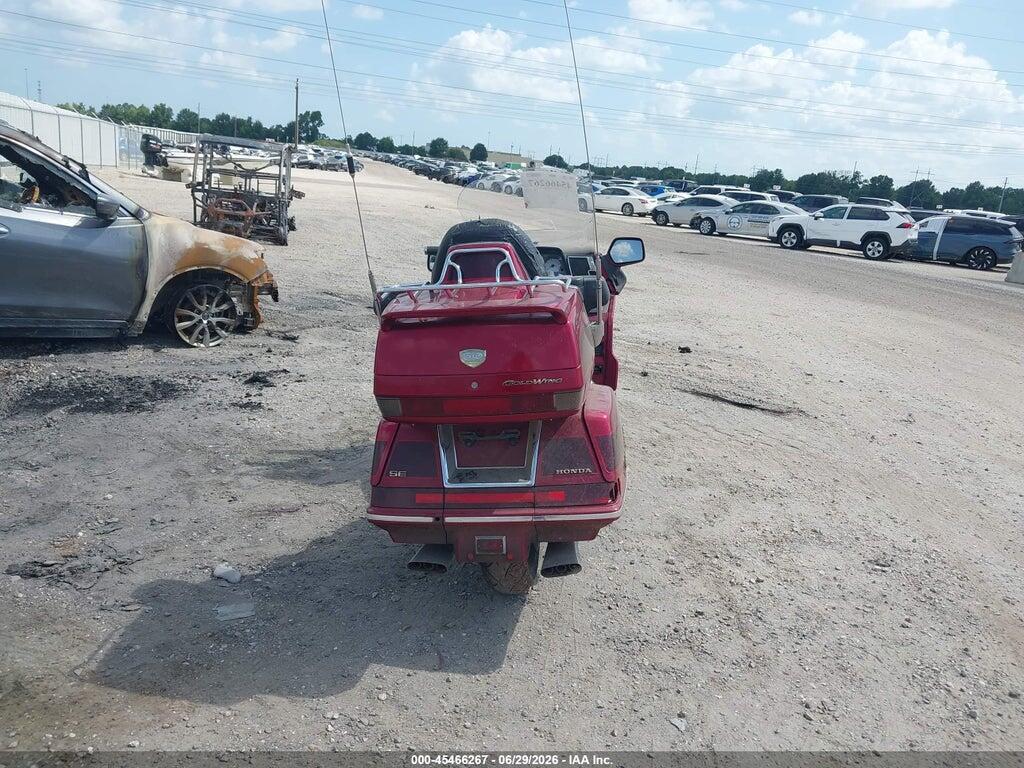 1HFSC2230XA101679 1999 HONDA GL1500 photo no. 6