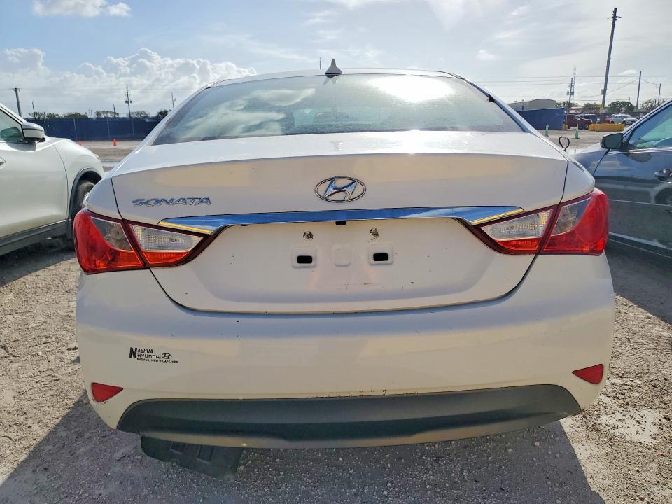 2014 HYUNDAI SONATA GLS — Фото 6 из 12