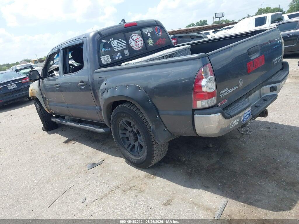 5TFJU4GN6FX079661 2015 TOYOTA TACOMA photo no. 3