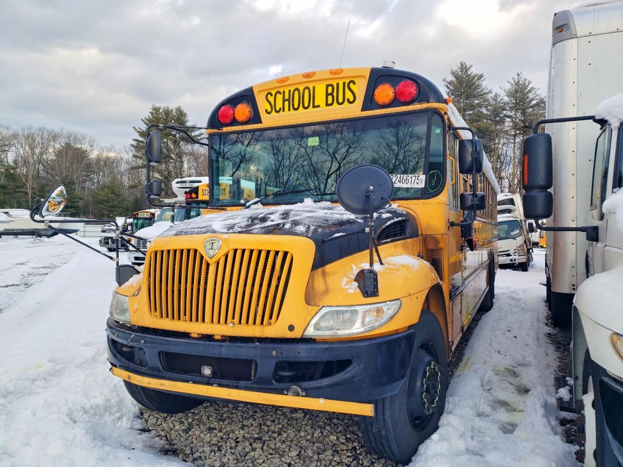 2014 IC CORPORATION CE SERIES SCHOOL - SCHOOL BUS — Фото 2 из 10
