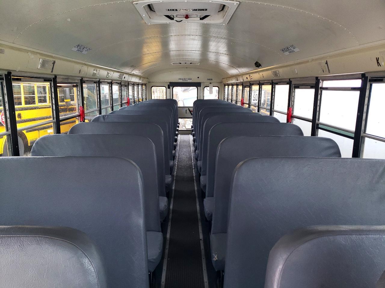 2014 IC CORPORATION CE SERIES SCHOOL - SCHOOL BUS — Фото 6 из 10