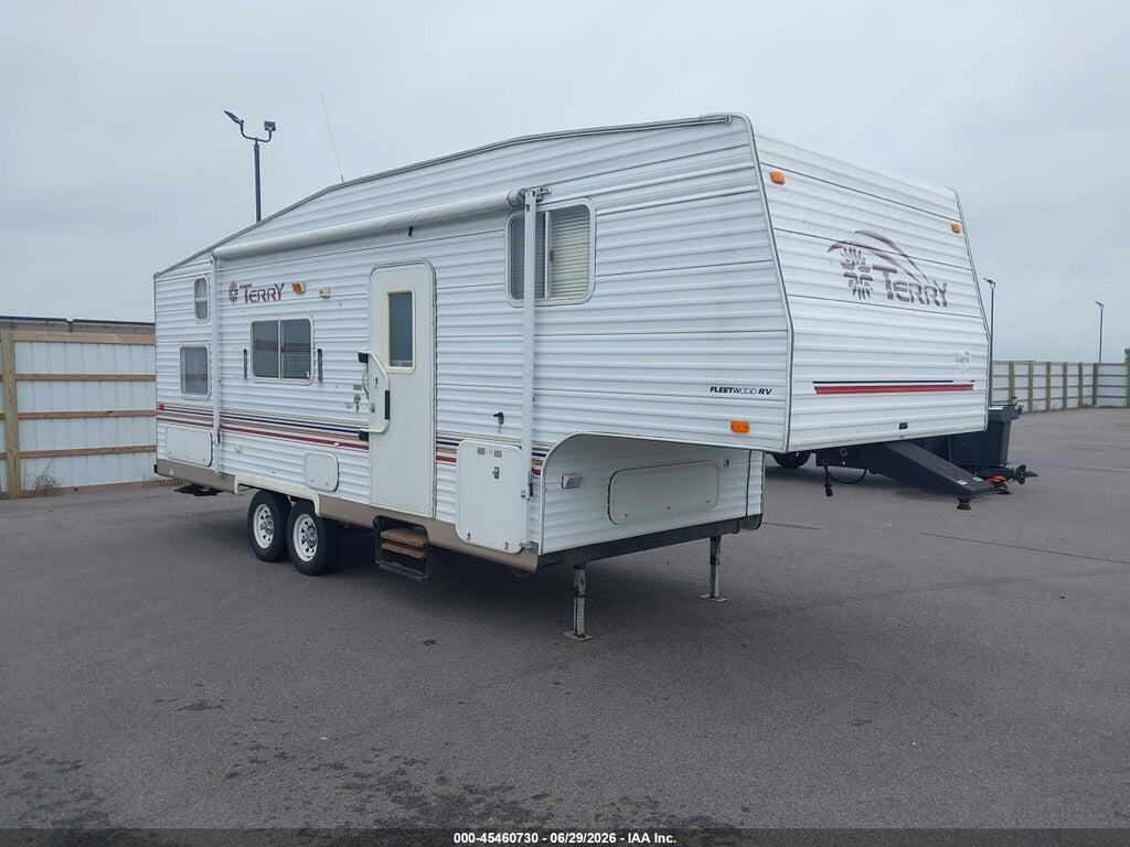 1EA5A272622963663 2002 FLEETWOOD TERRY FREEDOM 275A 5TH WHL TRAVEL TRAILER photo no. 1