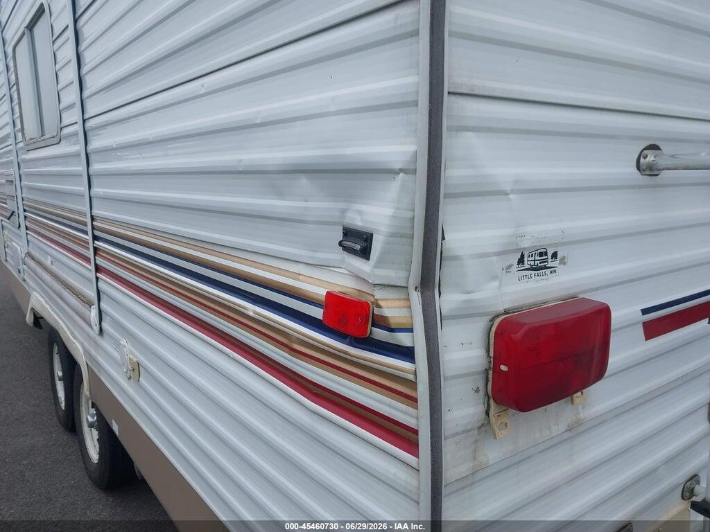 1EA5A272622963663 2002 FLEETWOOD TERRY FREEDOM 275A 5TH WHL TRAVEL TRAILER photo no. 12