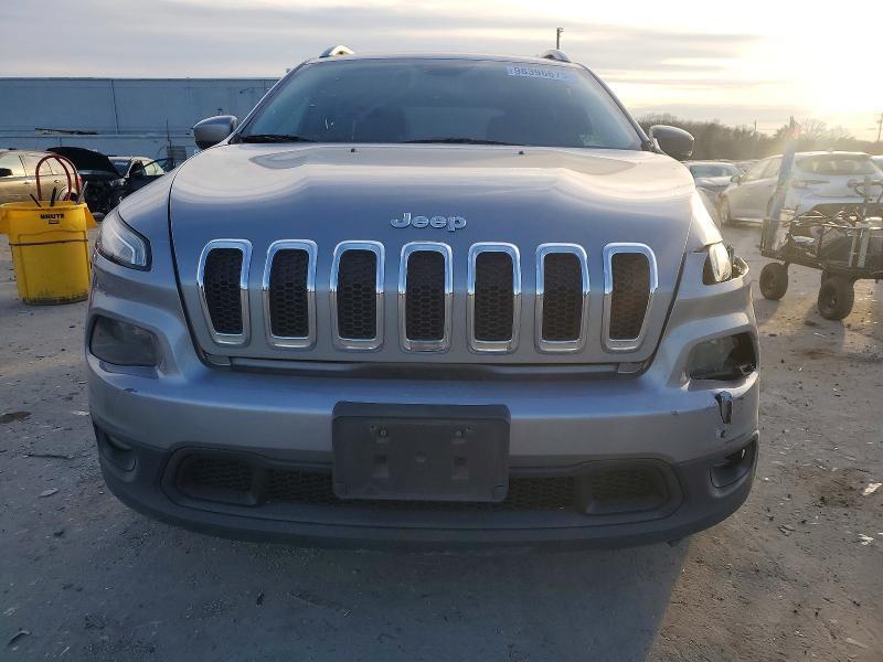 2015 JEEP CHEROKEE LATITUDE PLUS — Фото 5 из 13