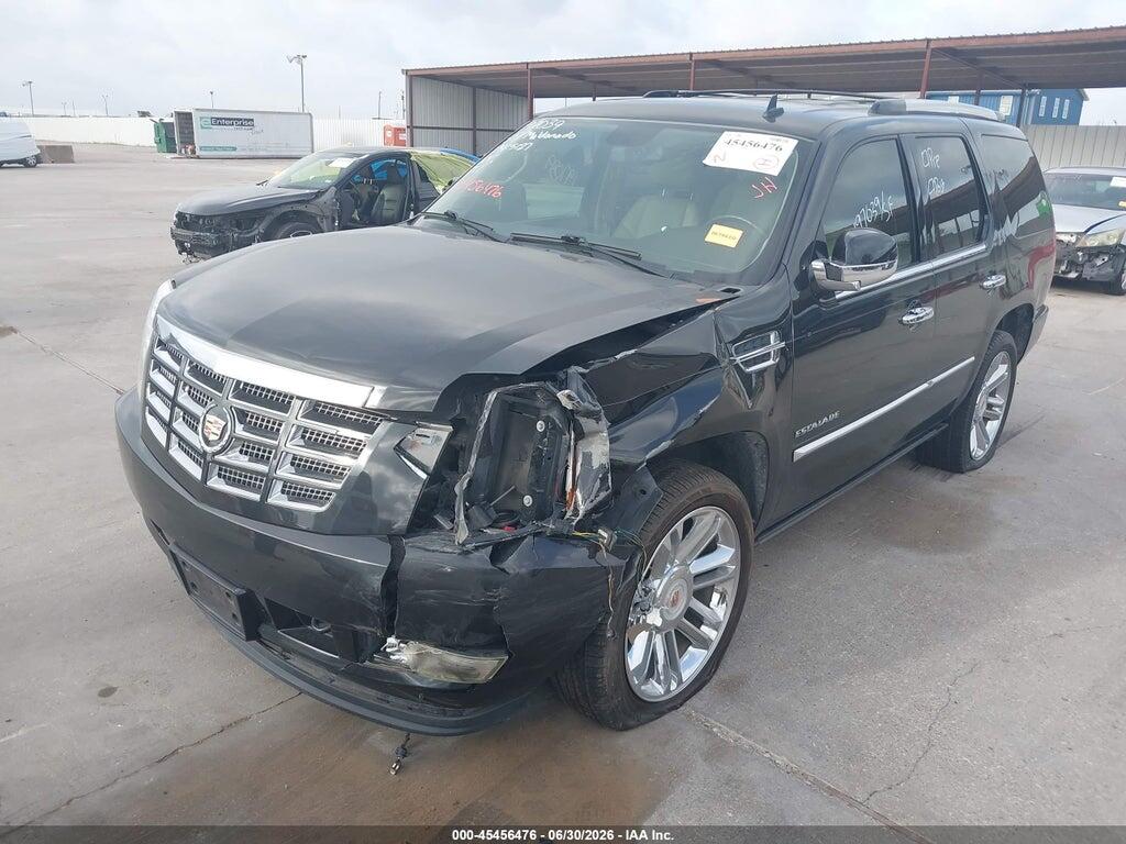 1GYS4CEF6BR196336 2011 CADILLAC ESCALADE photo no. 2