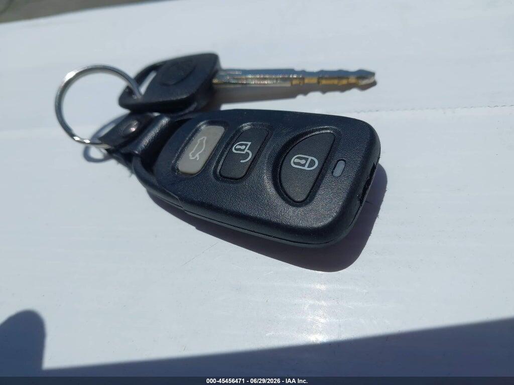 VNKKTUD37FA049170 2015 TOYOTA YARIS photo no. 11