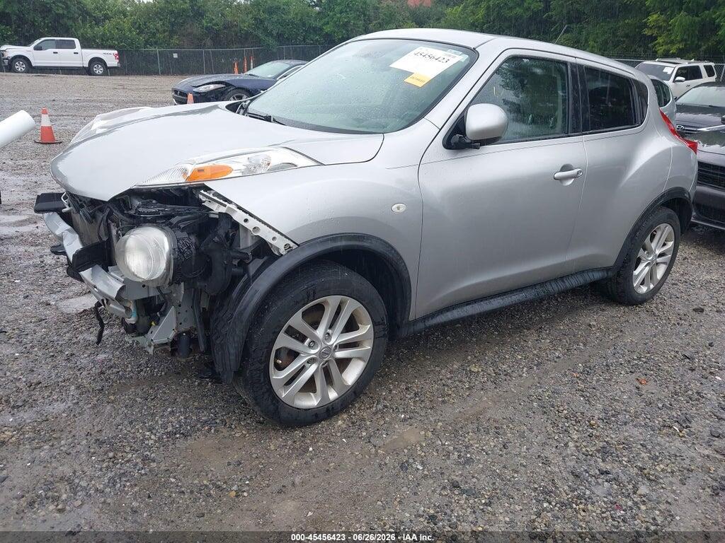 JN8AF5MV4CT114113 2012 NISSAN JUKE photo no. 2