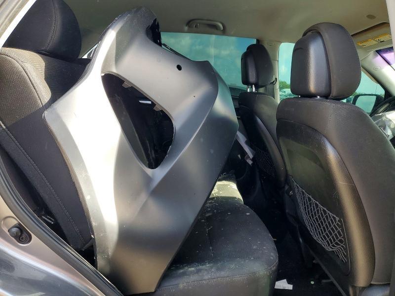 2014 KIA SORENTO LX — Фото 11 из 13