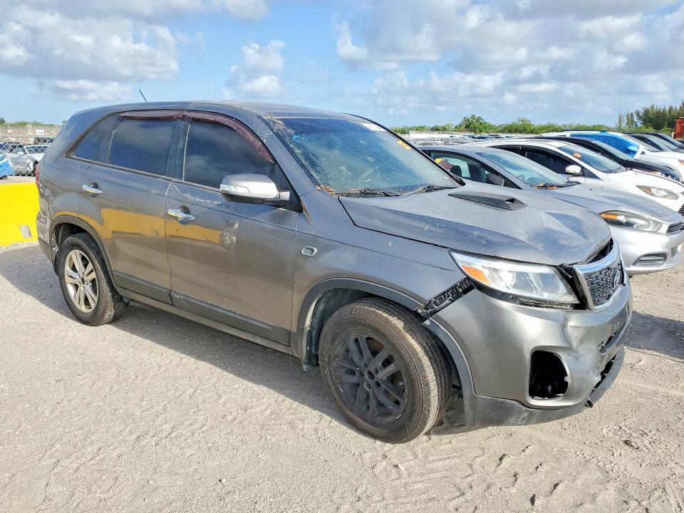 2014 KIA SORENTO LX — Фото 4 из 13