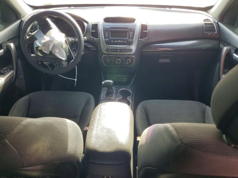 2014 KIA SORENTO LX — Фото 8 из 13