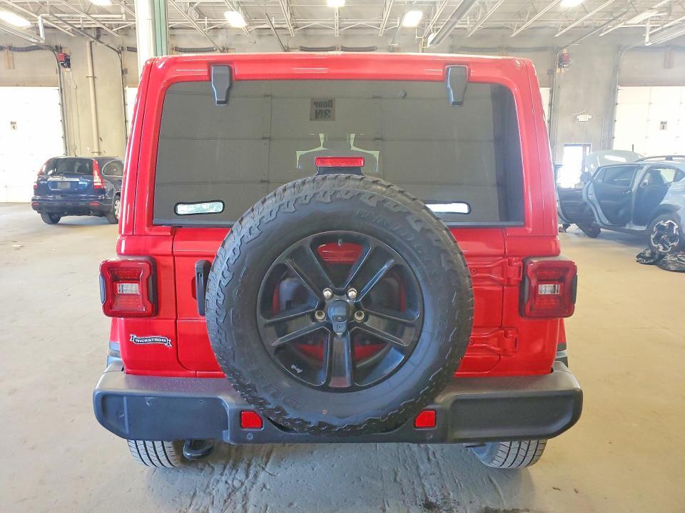 2021 JEEP WRANGLER UNLIMITED SAHARA — Фото 6 из 12