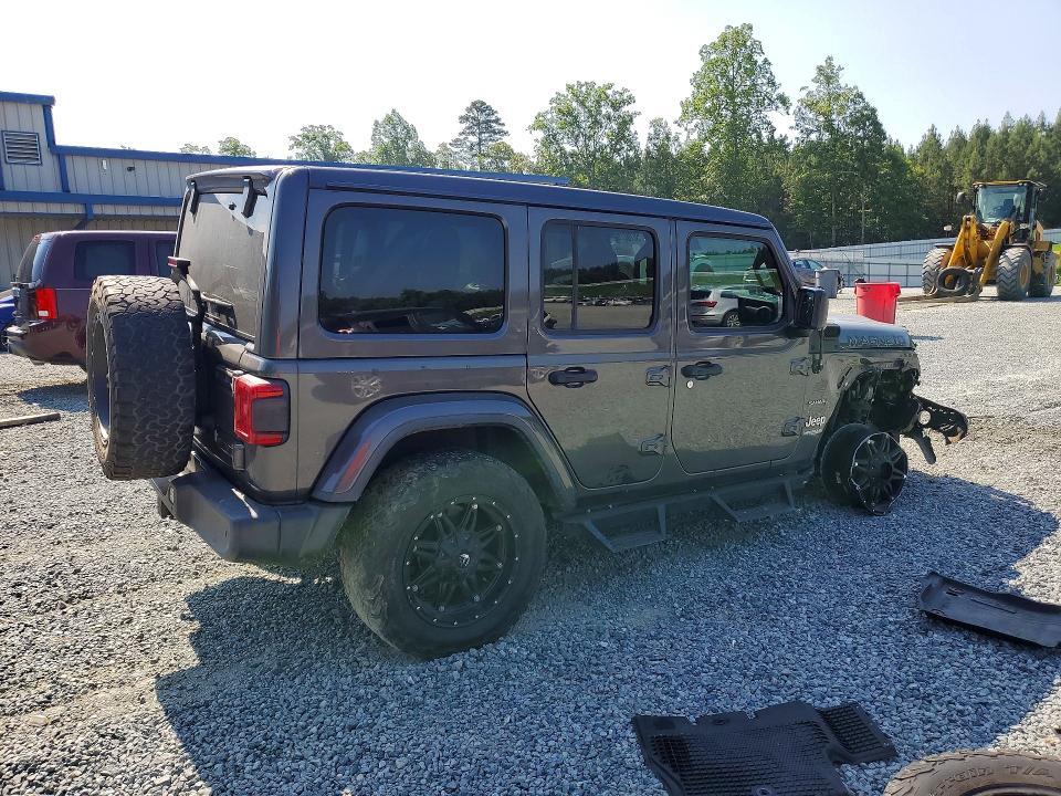 2021 JEEP WRANGLER UNLIMITED SAHARA — Фото 3 из 12