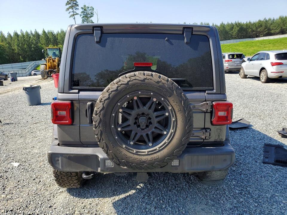 2021 JEEP WRANGLER UNLIMITED SAHARA — Фото 6 из 12