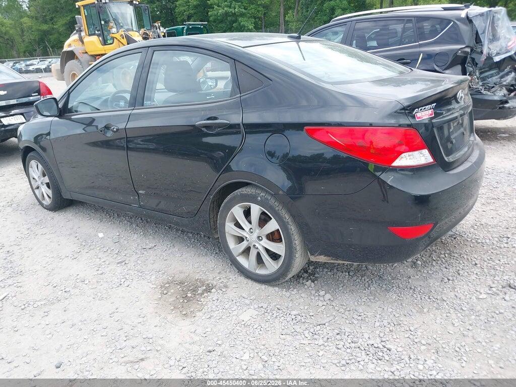 KMHCU4AE2DU293820 2013 HYUNDAI ACCENT photo no. 3