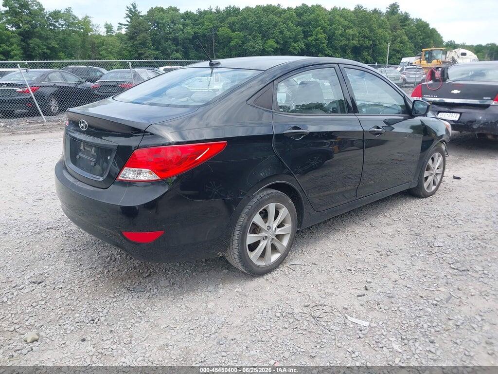 KMHCU4AE2DU293820 2013 HYUNDAI ACCENT photo no. 4