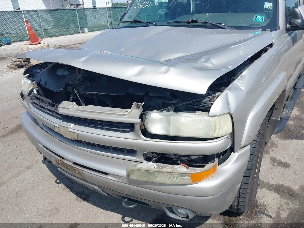 3GNFK16Z05G122724 2005 CHEVROLET SUBURBAN 1500 photo no. 6