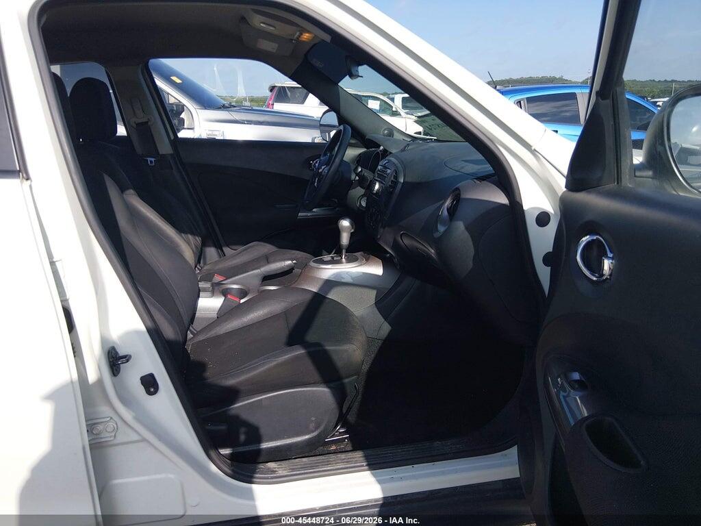 JN8AF5MR4BT023621 2011 NISSAN JUKE photo no. 5