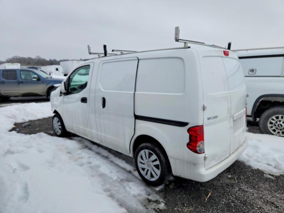 2019 NISSAN NV200 SV — Фото 2 из 14