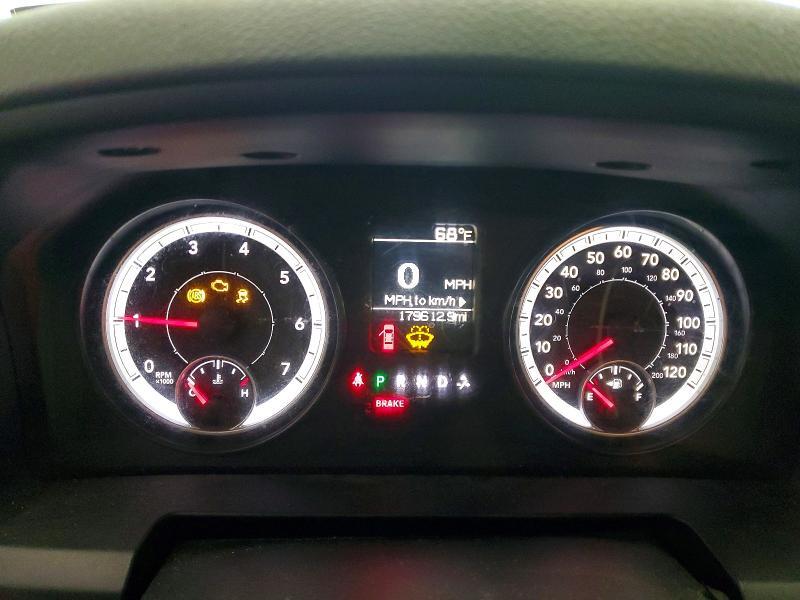 2014 RAM 1500 ST — Фото 9 из 12