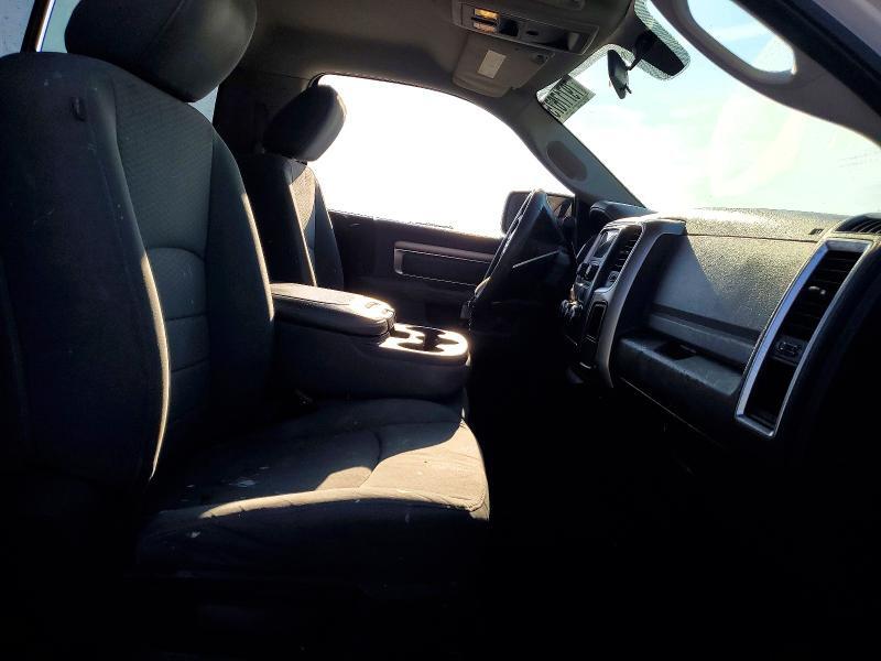 2013 RAM 1500 SLT — Фото 11 из 13