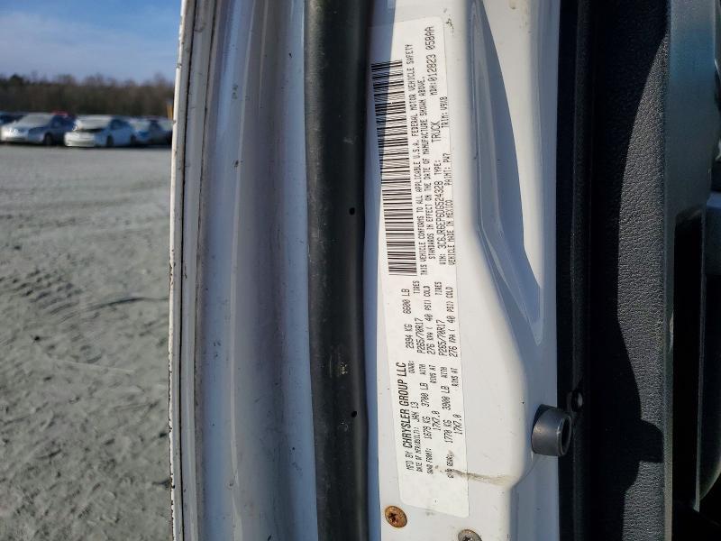 2013 RAM 1500 SLT — Фото 13 из 13