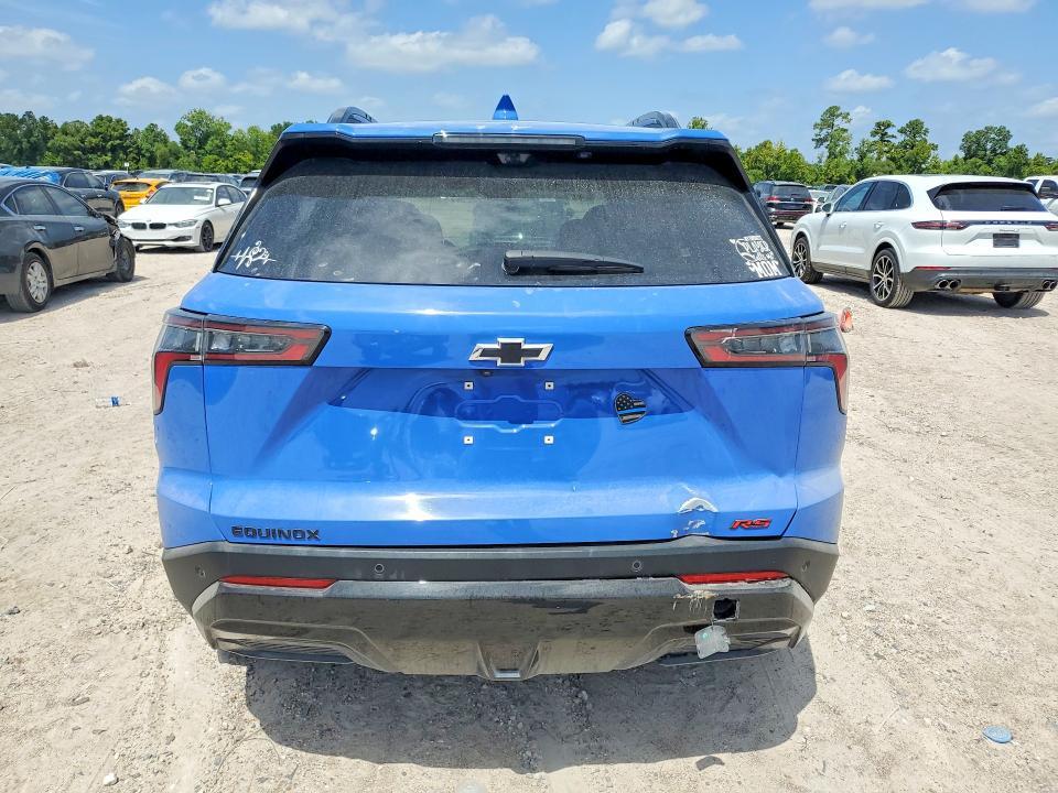 2025 CHEVROLET EQUINOX RS — Фото 6 из 13