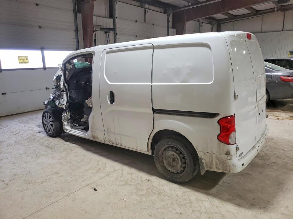 2021 NISSAN NV200 SV — Фото 2 из 13