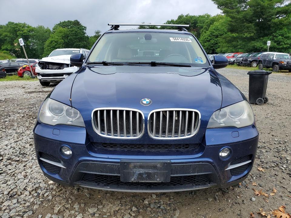 2013 BMW X5 XDRIVE35I — Фото 5 из 13