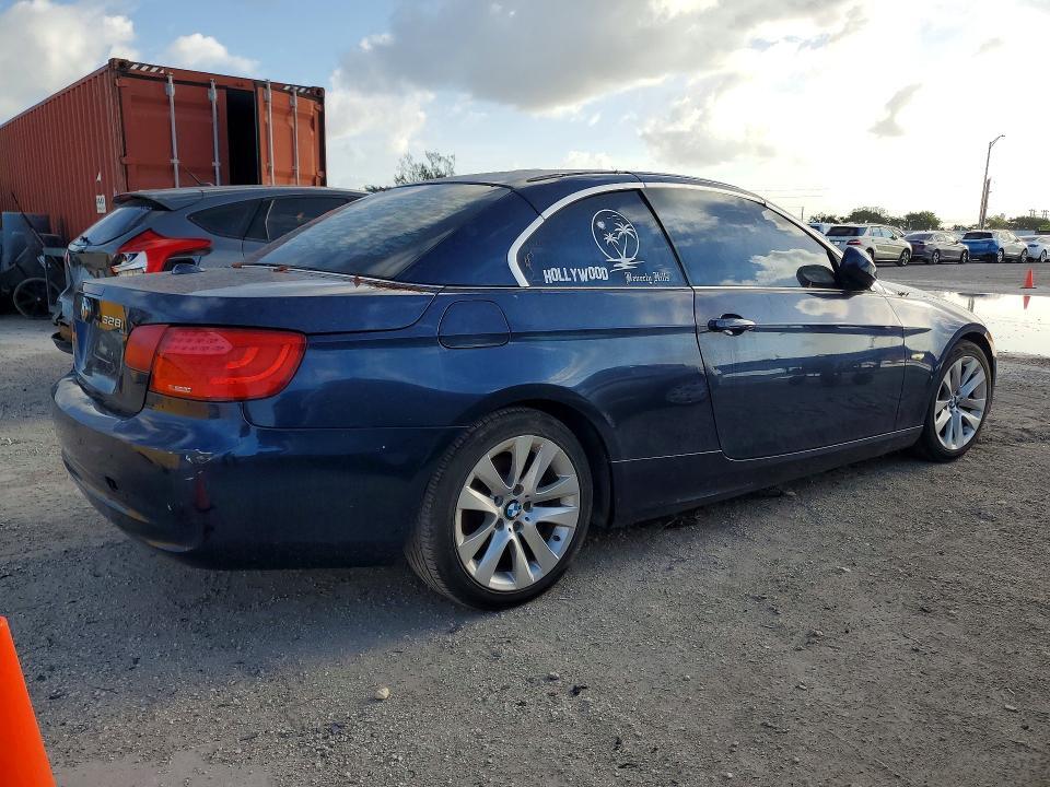 2012 BMW 328 I — Фото 3 из 12