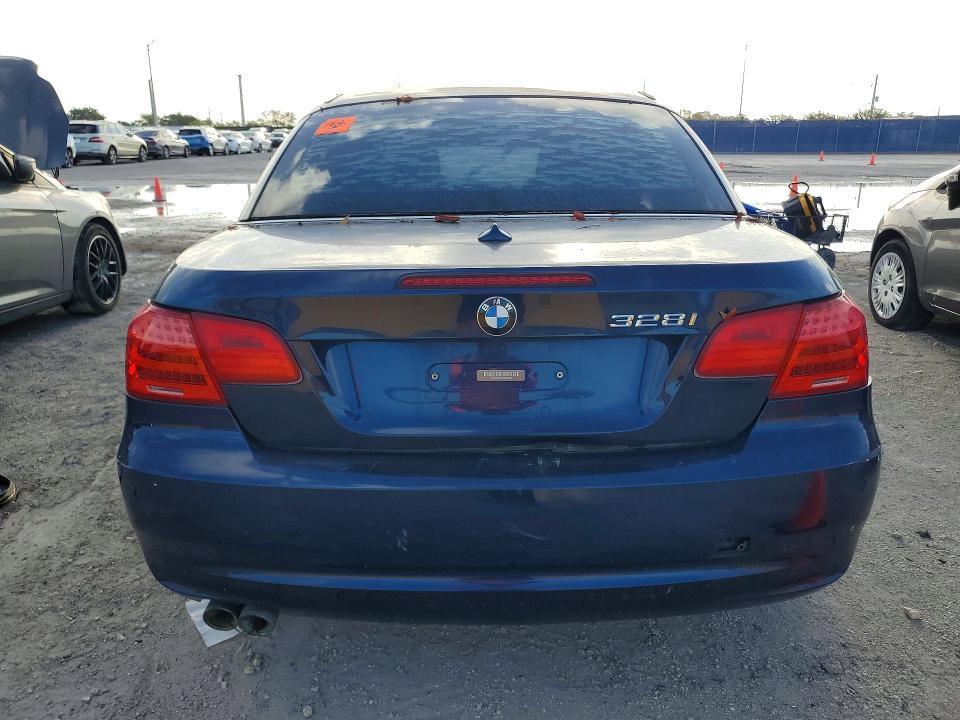 2012 BMW 328 I — Фото 6 из 12