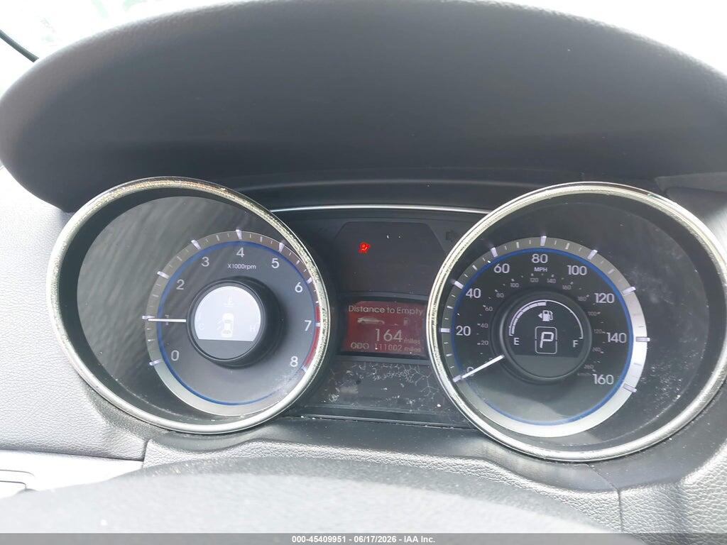 5NPEC4AC8BH284531 2011 HYUNDAI SONATA photo no. 7