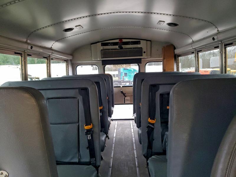 2014 CHEVROLET EXPRESS SCHOOL BUS — Фото 6 из 10