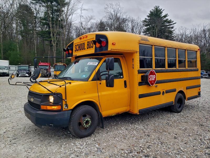 2012 CHEVROLET EXPRESS SCHOOL BUS — Фото 2 из 10
