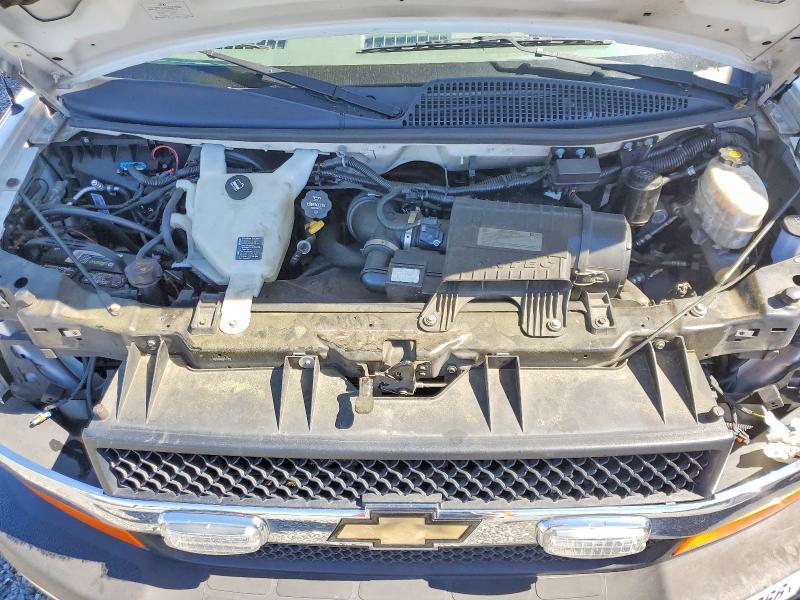 2019 CHEVROLET EXPRESS G3500 AMBULANCE — Фото 11 из 12