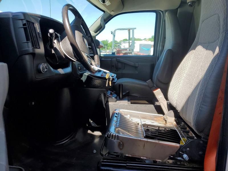 2019 CHEVROLET EXPRESS G3500 AMBULANCE — Фото 7 из 12