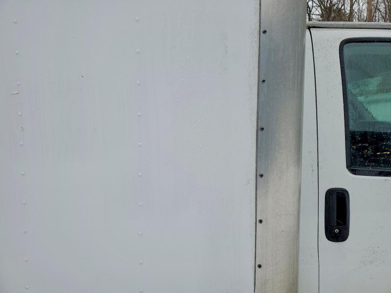2015 CHEVROLET EXPRESS G3500 — Фото 11 из 13