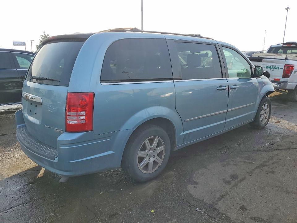2010 CHRYSLER TOWN & COUNTRY TOURING — Фото 3 из 13