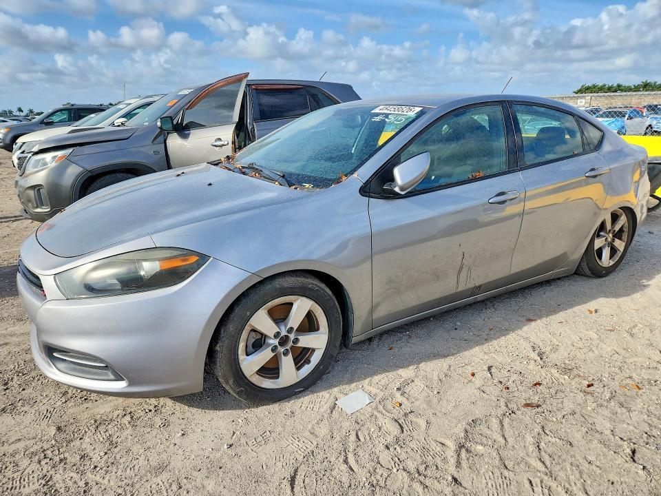 2015 DODGE DART SXT