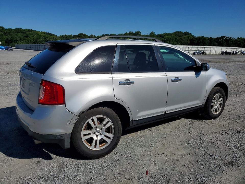 2FMDK3GC7BBA94999 2011 FORD EDGE photo no. 3